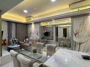 SALAH HARGA 2BR plus Kelas EXPAT one icon no the peak tunjungan plaza lokasi di Surabaya Kota, tersedia melalui melalui situs Olx