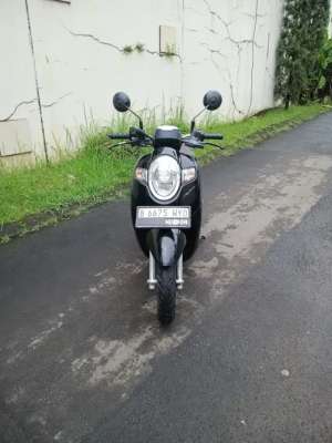 Jual bekas Sale Scoopy Stylish 2020 Garansi Surat,lokasi di Tangerang Selatan Kota