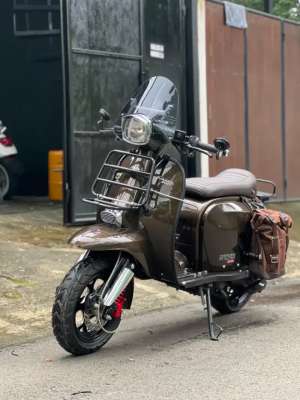 Jual bekas Scomadi Adventure 200 NIK 2025 KM 2000,lokasi di Jakarta Barat