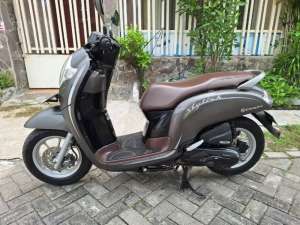 Jual bekas Scoopy 2019 kondisi sgt bagus siap modik samsat tandes,lokasi di Surabaya Kota