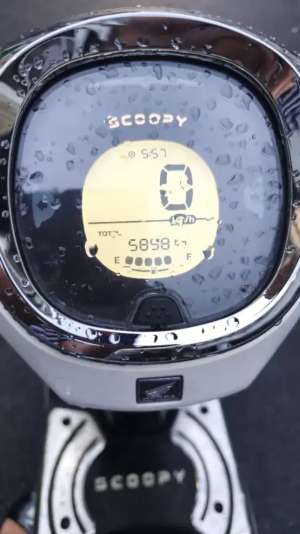 Jual bekas Scoopy 2025 putih,lokasi di  ,Jakarta Timur