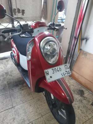 Jual bekas Scoopy ESP 2015,lokasi di Surabaya Kota