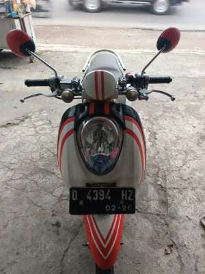 Jual bekas scoopy karbu 2010 siap gass,lokasi di Bandung Kidul