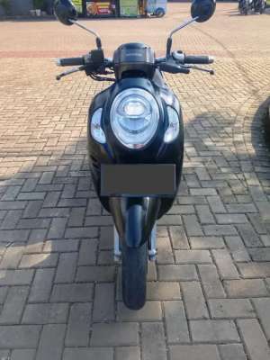 Jual bekas Scoopy Keyless 2022,lokasi di Tangerang Kab.