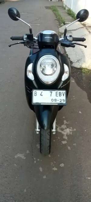 Jual bekas Scoopy Prestige Keyles Remote full 100 Orifinal,lokasi di Bekasi Kota