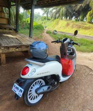Jual bekas SCOOPY PRESTIGE TAHUN 2021,lokasi di  ,Depok Kota
