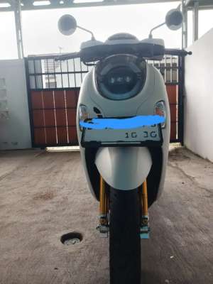 Jual bekas Scoppy 2025 pajak bln 10 km 6.250,lokasi di  ,Bandung Kota