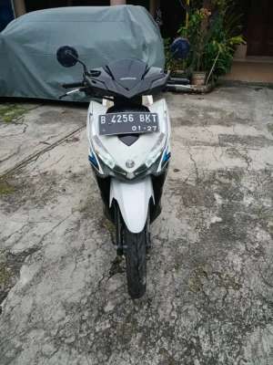 Jual bekas SECOND .. VARIO 125 CC,lokasi di Tangerang Kab.