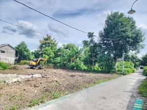 Sendangtirto Berbah, tanah Sleman Jogja, dekat Transmart Maguwo lokasi di Bantul Kab., tersedia melalui melalui situs Olx