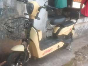 Jual bekas Sepeda listrik nego,lokasi di Tangerang Kab.