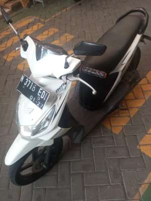 Jual bekas Sepeda motor honda beat Sawojajar Malang,lokasi di Malang Kota