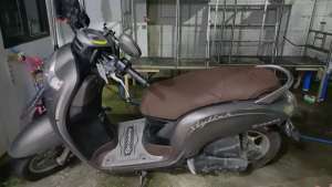 Jual bekas Sepeda Motor Honda Honda scoopy warna abu,lokasi di  ,Bekasi Kab.