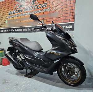 Jual bekas Seperti baru HONDA NEW PCX 160 ABS HSTC 2024 pajak panjang 150,lokasi di Tangerang Kota