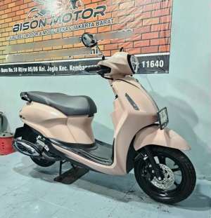 Jual bekas Seperti baru YAMAHA GRAND FILANO NEO 2024 Pajak ON Luxury lux,lokasi di Jakarta Barat