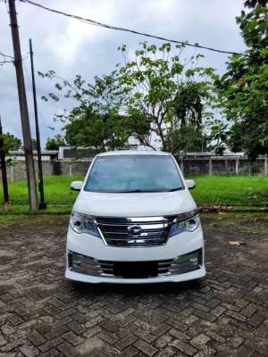 Jual bekas SERENA PANORAMIC AUTECH HWS 2016,lokasi di Tangerang Selatan Kota