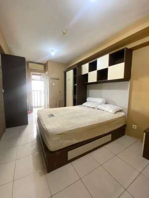 Sewa Apartemen Greenbay Pluit Studio Furnished View Kolam1 AC lokasi di Jakarta Utara, tersedia melalui melalui situs Olx