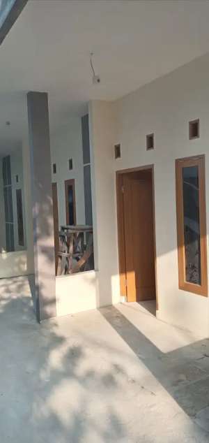 Sewa Kontrakan Murah Serpong. lokasi di Tangerang Selatan Kota, tersedia melalui melalui situs Olx