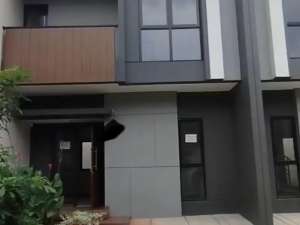 Sewa Murah Rumah 2 Lantai Lebar 5 Cluster Regia, Summarecon Crown Gading, Harapan Indah, Bekasi, 018 lokasi di Bekasi Kota, tersedia melalui melalui situs Olx