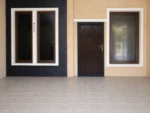 SEWA RUMAH 2 Lt SIAP HUNI DI SUKABUMI UTARA KEBON JERUK JAKARTA BARAT lokasi di Jakarta Barat, tersedia melalui melalui situs Olx