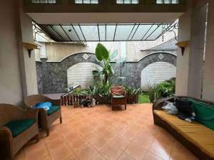 Sewa Rumah Cocok untuk Tempat Usaha, Cafe atau Kantor Mainroad Padalarang lokasi di Bandung Barat Kab., tersedia melalui melalui situs Olx