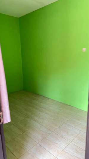 SEWA RUMAH LEGOSO CIPUTAT TIMUR lokasi di Tangerang Selatan Kota, tersedia melalui melalui situs Olx