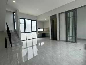 Sewa Rumah Mewah 3 Lantai Aether Greenwich BSDEV ReadyFull AC lokasi di Tangerang Kab., tersedia melalui melalui situs Olx
