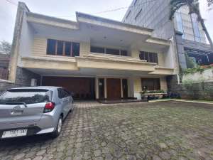 SEWA RUMAH MEWAH TERAWAT 2 LANTAI DI MAINROAD SUKAJADI BISA BUAT USAHA lokasi di Bandung Kota, tersedia melalui melalui situs Olx