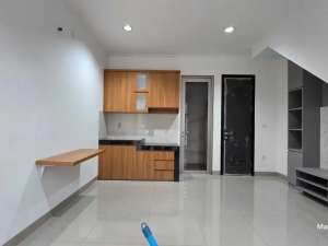 Sewa rumah pik2 4,5x10 furnish lokasi di Tangerang Kab., tersedia melalui melalui situs Olx