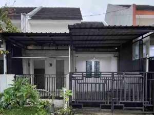 Sewakan Rmh Dekat Manukan dan Citraland Sby lokasi di Surabaya Kota, tersedia melalui melalui situs Olx