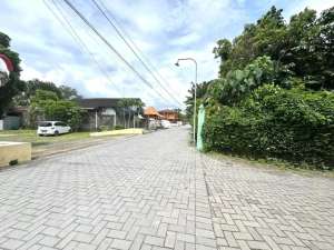 SHMP Siap AJB, Lingkungan Cafe dan Homestay lokasi di Sleman Kab., tersedia melalui melalui situs Olx