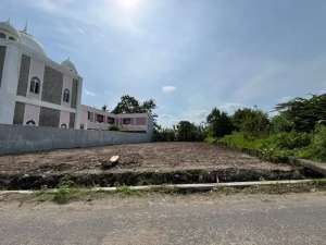 Siap bangun rumah dan kost dekat kampus SATANA DHARMA MAGUWO lokasi di Sleman Kab., tersedia melalui melalui situs Olx