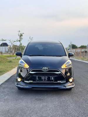 Jual bekas SIENTA Q AT FROMAGE 2017 PMK,lokasi di Sidoarjo  Kab.