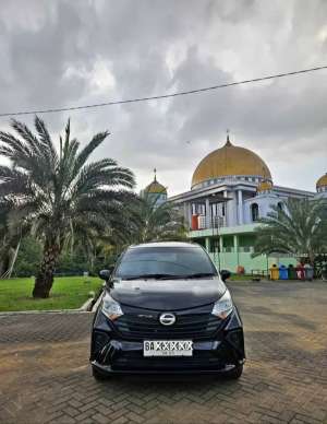 Jual bekas Sigra 1.0 M MT 2024,lokasi di Padang Kota