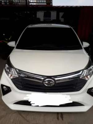 Jual bekas Sigra R Deluxe Manual 2020,lokasi di Jakarta Selatan