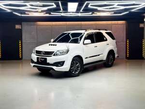 Jual bekas Solar Toyota Fortuner VNT TRD Sportivo Diesel Tahun 2015,lokasi di Jakarta Pusat