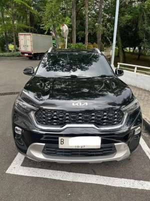 Jual bekas SONET PREMIER 5 SEATER NIK 2022 BLACK,lokasi di Jakarta Utara