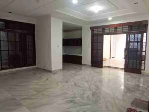 Strategis dekat MRT dan tol cocok untuk kantor dan rumah tinggal lokasi di Jakarta Selatan, tersedia melalui melalui situs Olx