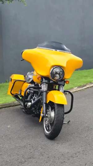 Jual bekas Street glide 103ci Streetglide,lokasi di  ,Kuningan Kab.