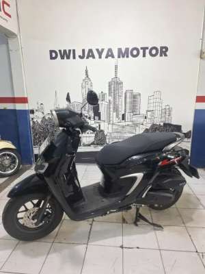 Jual bekas STYLO 160 CBS 2025 FULL ORISINIL BERGARANSI DP HANYA 2.500,lokasi di  ,Tangerang Kota