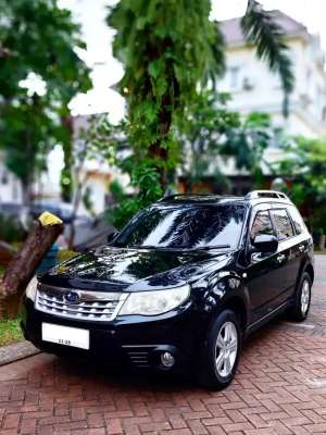 Jual bekas SUBARU FORESTER 2.0X AWD 4AT KM80RB SIMPANAN MULUS,lokasi di Tangerang Kota
