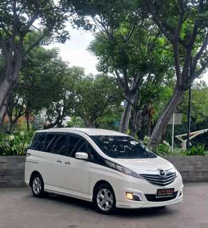 Jual bekas SUPER ANTIK MAZDA BIANTE 2.0 SKYACTIVE AT 2017 TDP 26 JT,lokasi di Bogor Kota