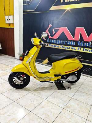 Jual bekas Super istimewa Piaggio Vespa Sprint S 150 ABS I GET TH 2021,lokasi di  