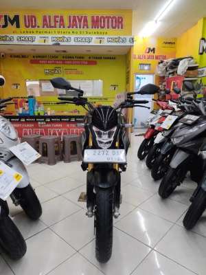 Jual bekas Surat LengkapHonda CB 150R th 2022,lokasi di Gresik Kab.