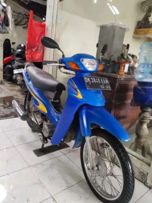 Jual bekas Susuki Shogun. 2003 cash. Bali dharma motor,lokasi di Kab. Badung