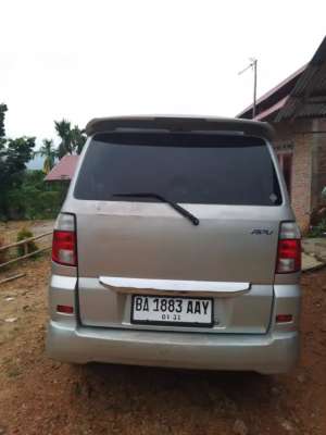 Jual bekas Suzuki APV Arena 2010, KM Rendah, Pajak Panjang dan Surat Lengkap.,lokasi di Padang Kota