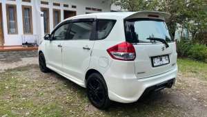 Jual bekas Suzuki Ertiga 2014 Bensin,lokasi di Sumedang Kab.