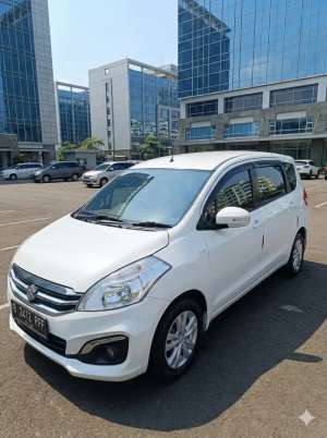 Suzuki Ertiga 2018 Bensin lokasi di Bandar Lampung Kota, tersedia melalui melalui situs Olx