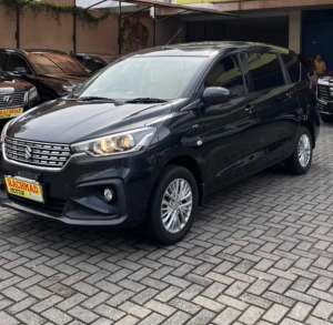 Jual bekas Suzuki Ertiga GL 2022 Hitam metalik 1.5cc,lokasi di Denpasar Kota