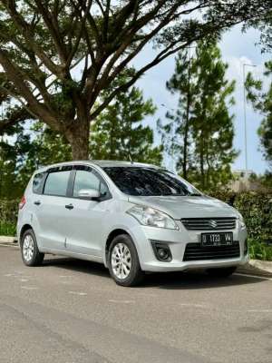 Jual bekas Suzuki Ertiga GL MaticAT 2014,lokasi di Bandung Kota