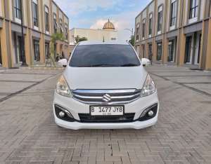 Jual bekas SUZUKI ERTIGA GX AT 2017 PUTIH,lokasi di Tangerang Kota
